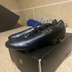 Selling Crazy Fast X adidas Black FG Soccer Cleats (Size 12)
